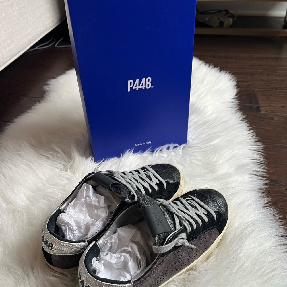 P448 John Boster sneakers 7US/37EU